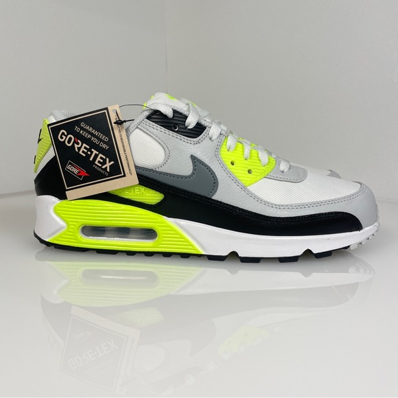 nike max 90 volt